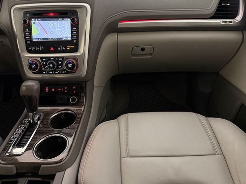 Used 2015 GMC Acadia SLT w/ Open Road Package AWD/4WD image 33