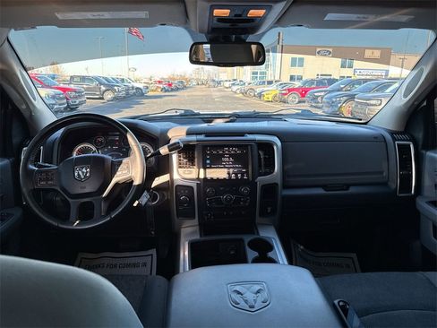 Used 2014 RAM 3500 SLT w/ Luxury Group image 10