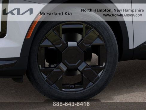 New 2026 Kia Sportage X-Line w/ X-Line Premium Package image 10