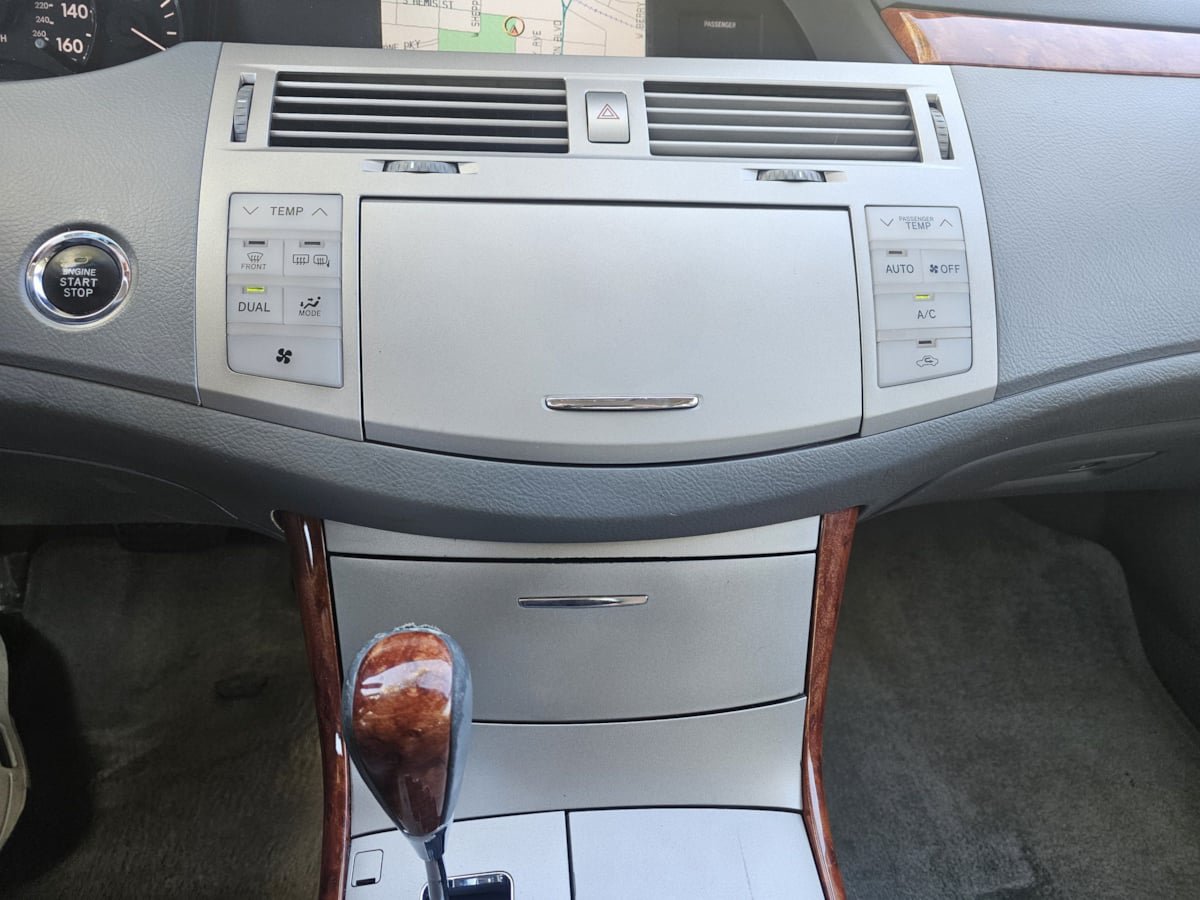 Used 2006 Toyota Avalon Limited FWD image 20