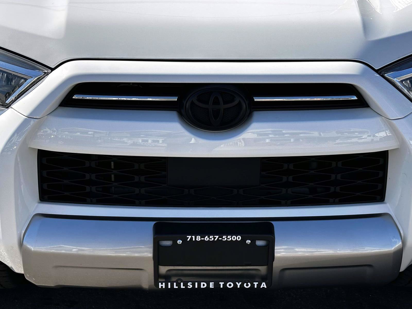 Certified 2023 Toyota 4Runner TRD Off-Road Premium w/ Moonroof Package AWD/4WD image 9