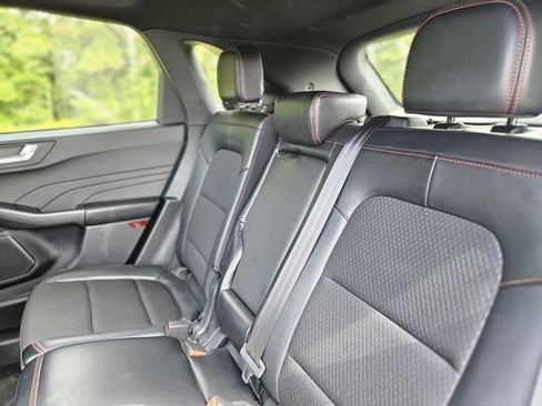 Used 2025 Ford Escape ST-Line FWD image 29