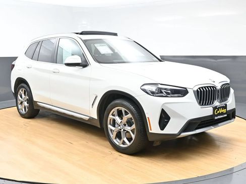 Used 2022 BMW X3 xDrive30i AWD/4WD image 2