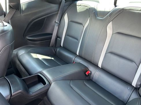 Used 2020 Chevrolet Camaro SS RWD image 16