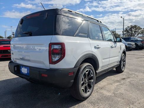 New 2025 Ford Bronco Sport Outer Banks image 4
