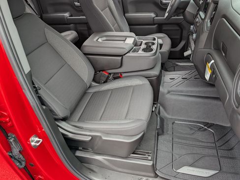 Used 2025 Chevrolet Silverado 1500 Custom w/ Turbomax Blackout Package image 20