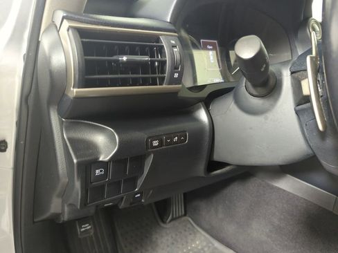 Used 2017 Lexus IS 200t RWD image 26