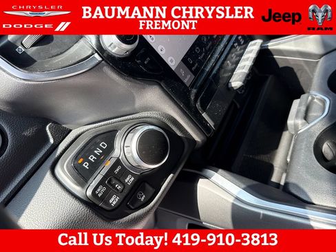 Used 2024 RAM 1500 Big Horn AWD/4WD image 24