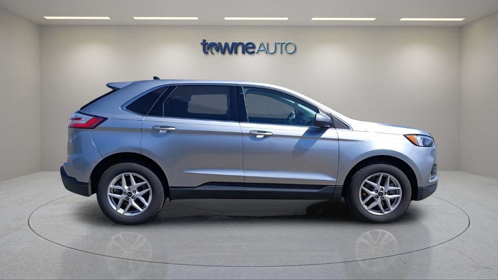 Used 2024 Ford Edge SEL w/ Convenience Package AWD/4WD image 7