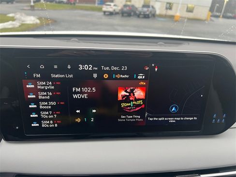 Used 2023 Hyundai Palisade SEL w/ Premium Package image 17