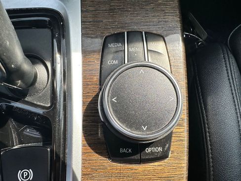 Used 2019 BMW X3 xDrive30i w/ Premium Package AWD/4WD image 21