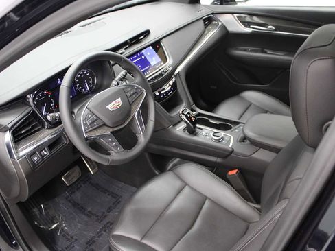 Certified 2022 Cadillac XT5 Sportv image 15