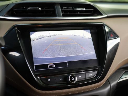 Used 2021 Chevrolet TrailBlazer ACTIV w/ Convenience Package FWD image 14