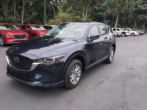 Used 2025 MAZDA CX-5 AWD 2.5 S w/ Preferred Package image 17