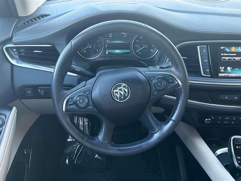 Used 2018 Buick Enclave Essence w/ Trailering Package AWD/4WD image 18