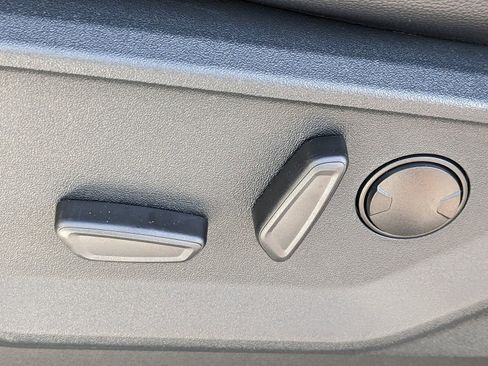 New 2025 Ford F150 Lariat w/ Equipment Group 501A Mid image 21