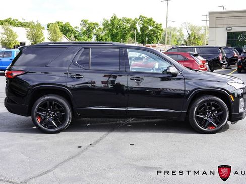 Used 2022 Chevrolet Traverse Premier w/ Redline Edition FWD image 24