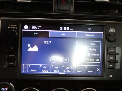 Used 2025 Toyota GR86 Premium RWD image 18