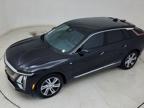 Used 2024 Cadillac Lyriq Tech image 78