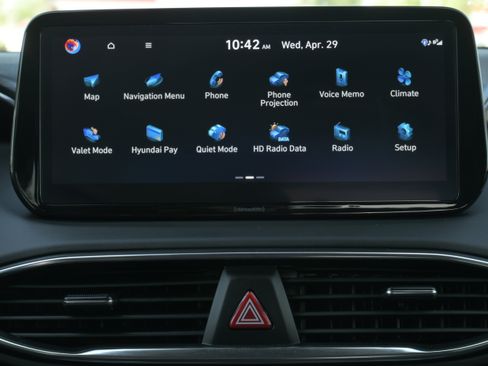 Used 2023 Hyundai Santa Fe SEL FWD image 15