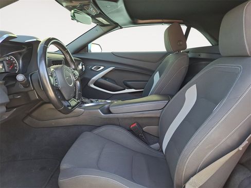 Used 2023 Chevrolet Camaro LT image 9