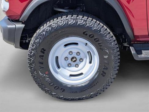 New 2026 Ford Bronco Heritage Edition AWD/4WD image 10