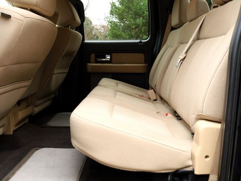 Used 2013 Ford F150 XLT w/ Luxury Equipment Group image 14