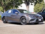 Used 2021 Toyota Camry SE image 2