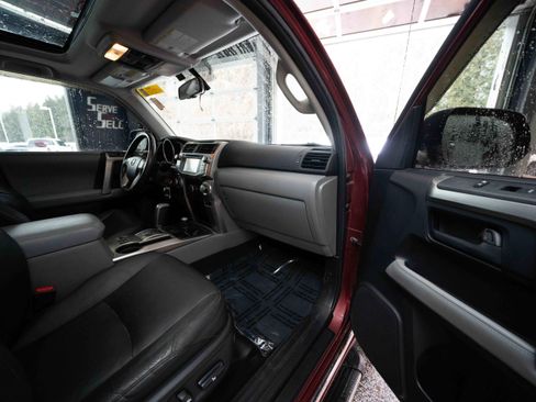 Used 2012 Toyota 4Runner SR5 w/ Premium Pkg image 26