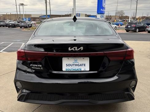 Used 2024 Kia Forte LXS image 4