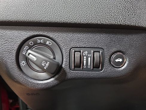 Used 2016 Dodge Charger SXT w/ Navigation & Travel Group AWD/4WD image 25