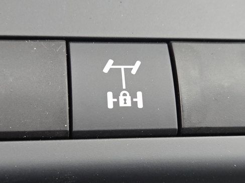 New 2026 Toyota Tacoma TRD Off-Road AWD/4WD image 11