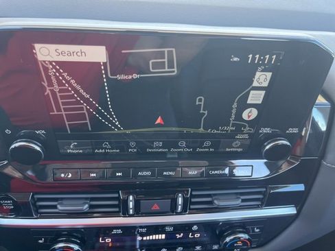 New 2025 Nissan Pathfinder SL image 15