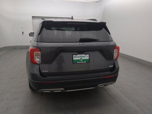 Used 2020 Ford Explorer XLT w/ Equipment Group 202A RWD image 6