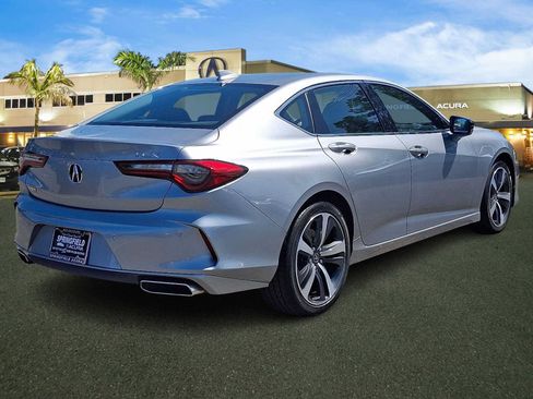 Used 2025 Acura TLX w/ Technology Package FWD image 7
