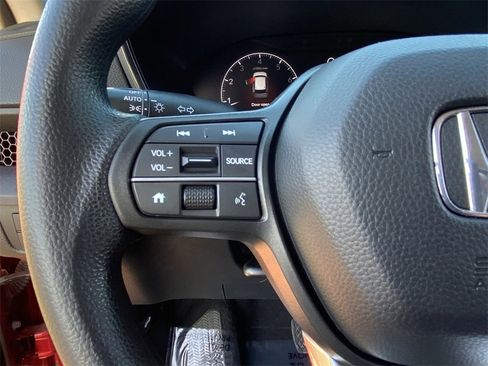 Used 2023 Honda CR-V EX image 9