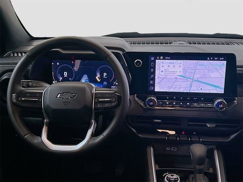 Used 2025 Chevrolet Colorado Trail Boss image 20