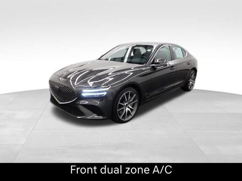 Used 2026 Genesis G70 2.5T image 13