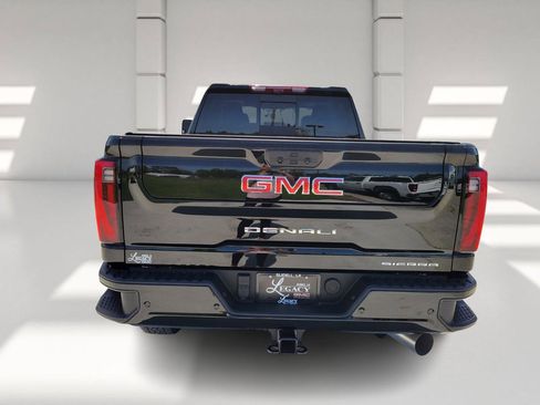 New 2025 GMC Sierra 3500 Denali w/ Denali Reserve Package image 6