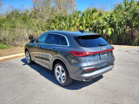 Used 2025 Audi Q5 Premium Plus w/ Premium Plus image 8