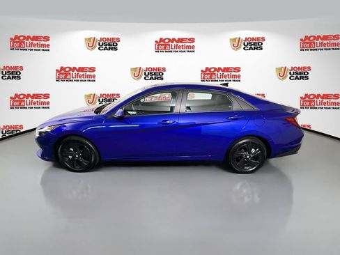 Certified 2023 Hyundai Elantra SEL w/ Cargo Package FWD image 13