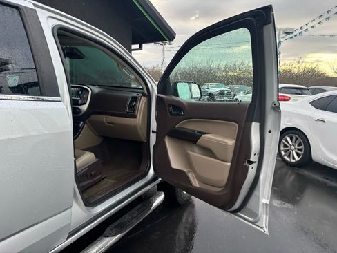 Used 2018 GMC Canyon SLT w/ Driver Alert Package image 14