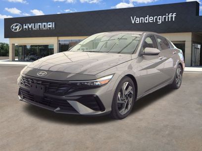Used 2025 Hyundai Elantra SEL