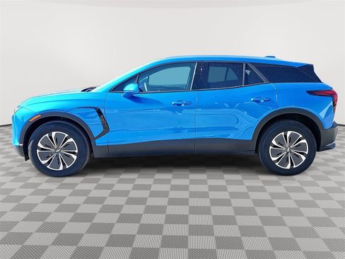 New 2025 Chevrolet Blazer EV LT image 8