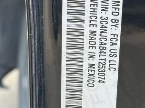 Used 2020 Jeep Compass Sport image 9