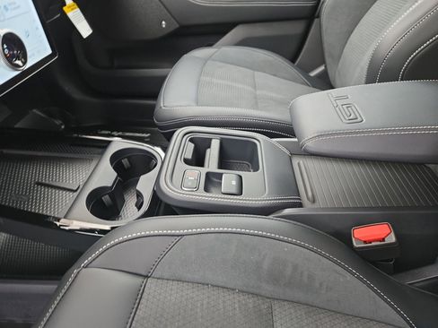 Certified 2025 Ford Mustang Mach-E GT image 22