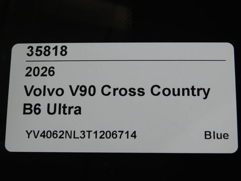Used 2026 Volvo V90 B6 Cross Country Ultra image 99