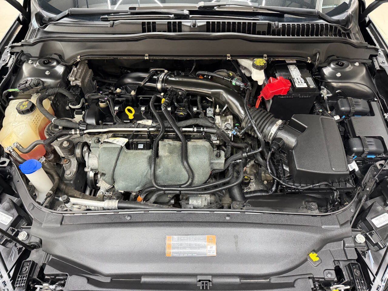 Used 2019 Ford Fusion Titanium AWD/4WD image 7