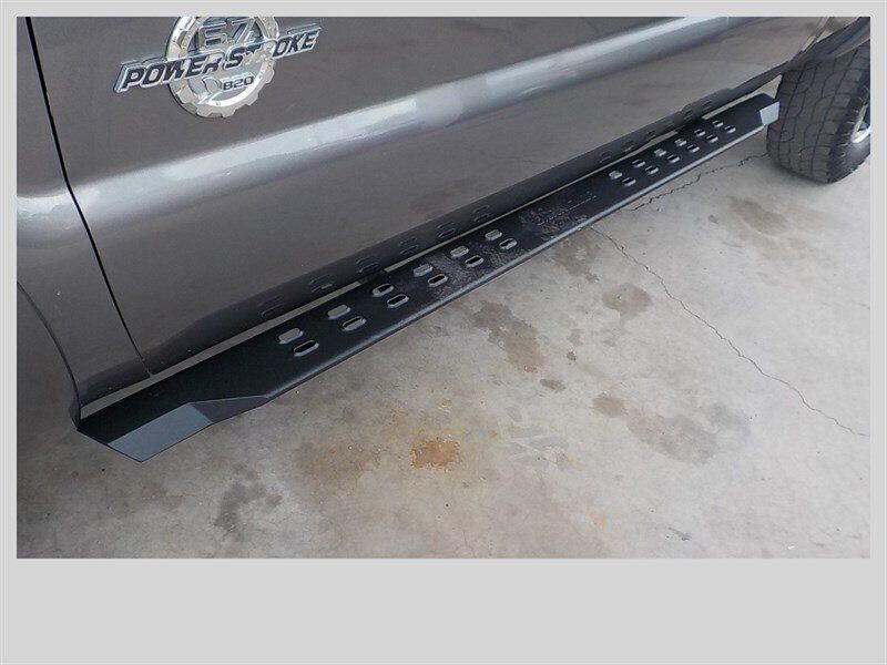 Used 2011 Ford F350 Lariat w/ Lariat Interior Pkg AWD/4WD image 31