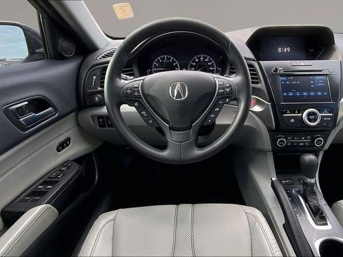Used 2020 Acura ILX w/ Premium Package image 5
